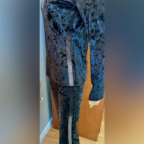 GIUSEPPE ZANOTTI 2pc Rhinestone Studded Black Velour Sweatsuit/Loungewear Sz S - Picture 7 of 11